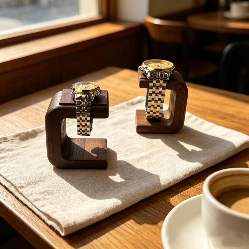 ~Houten horlogehouder, sierade - Jewelry With Watches recensie en prijs