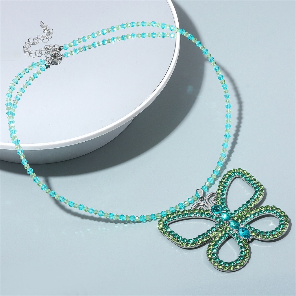Plotseling 30 Jenna overdreven - Butterfly Pendant Necklace recensie en prijs