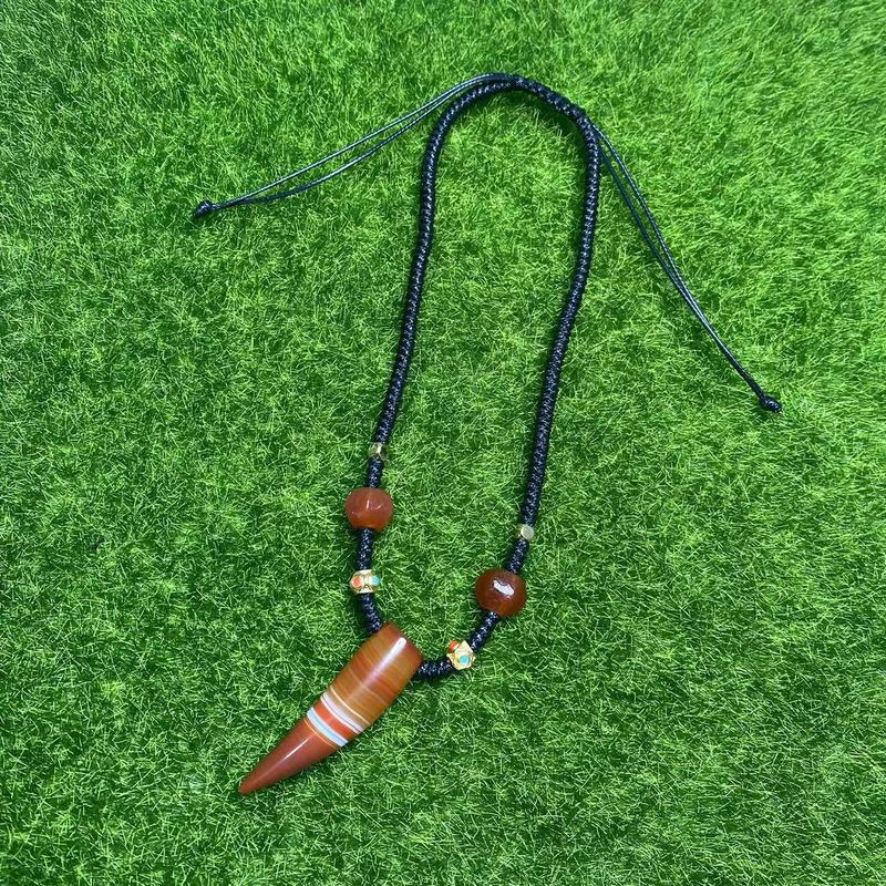 Gevlochten Wolf Tooth Collarbo - Wolf Jewelry & Watches Tampa Reviews recensie en prijs