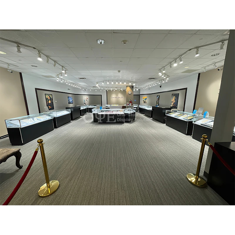 Op maat gemaakte glazen etalag - Shop Jewelry & Watches Near Me recensie en prijs