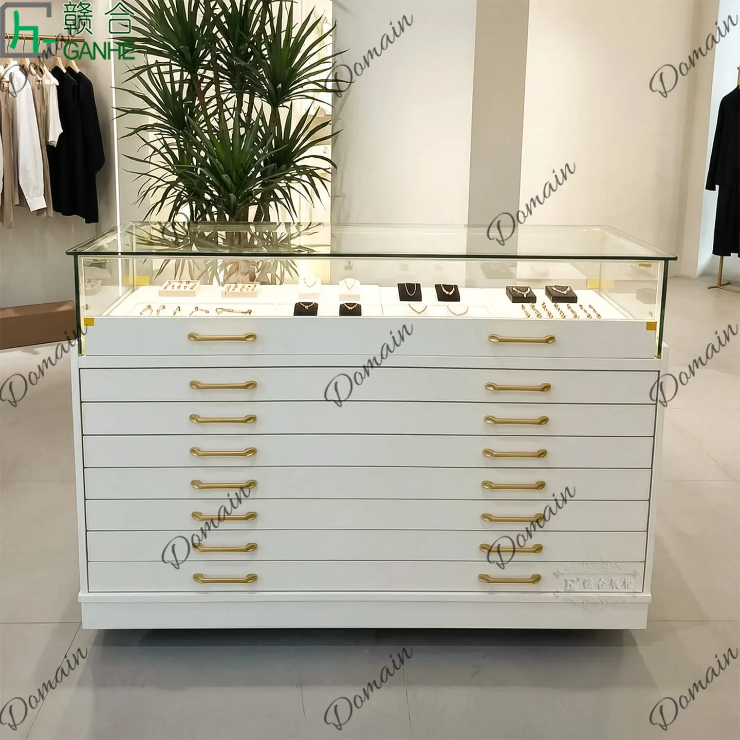 81 N Licht luxe glazen vitrine - Jewelry With Watches recensie en prijs